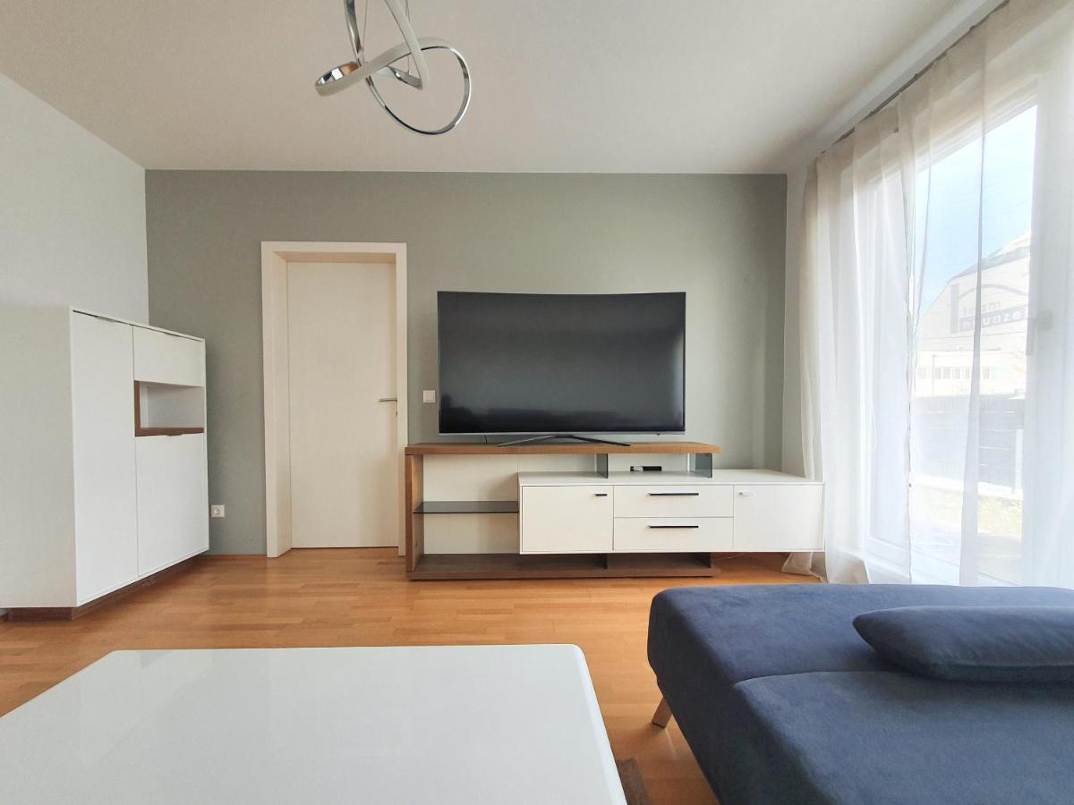 Near Lake Spacious & Furnished Beautiful Apartment Βιέννη Εξωτερικό φωτογραφία