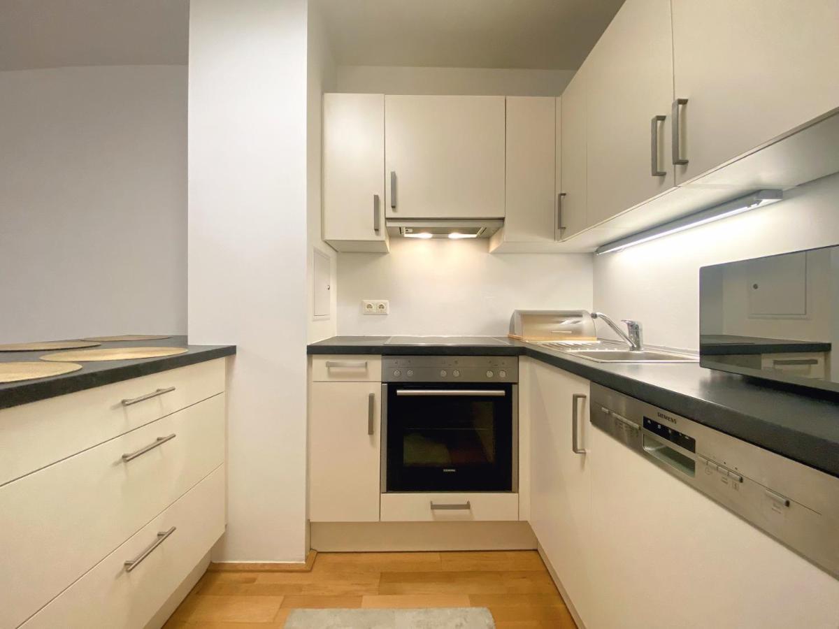 Near Lake Spacious & Furnished Beautiful Apartment Βιέννη Εξωτερικό φωτογραφία